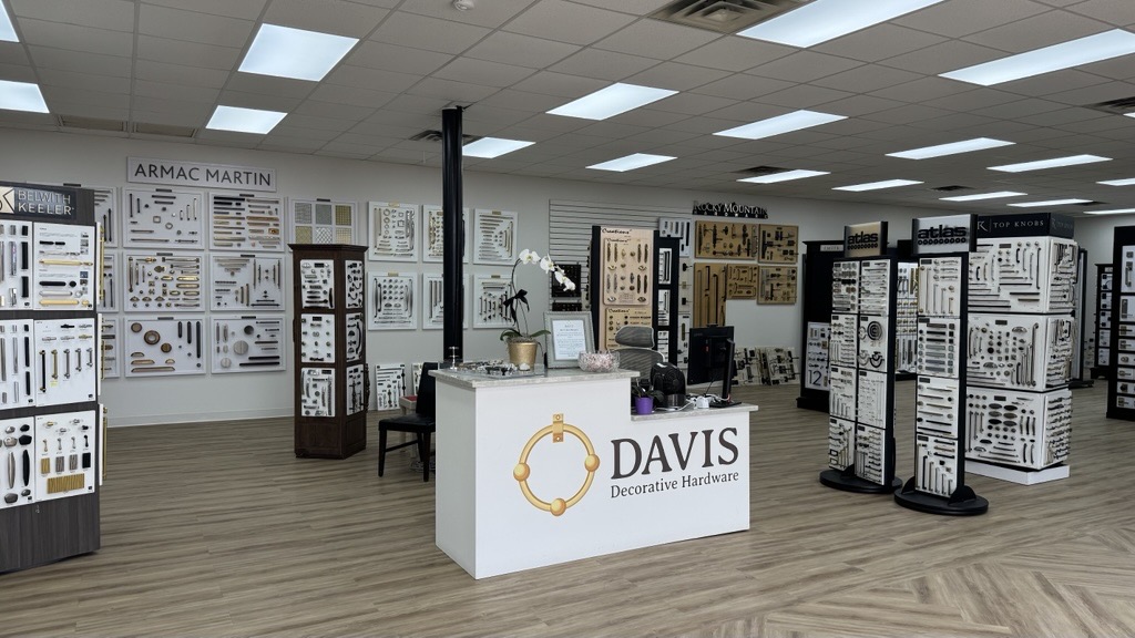 The Importance of In-Person Showrooms in a Digital World